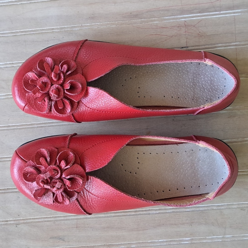 Genuine Leather Moccasins Flats Flower Detail Slip-on Red Fun Comfort Loafers